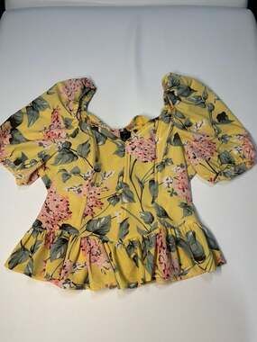 Milk & Honey Floral Puff Sleeve Peplum Top Size S